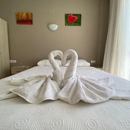 Safak Hotel Dalyan מלון דירות 3*