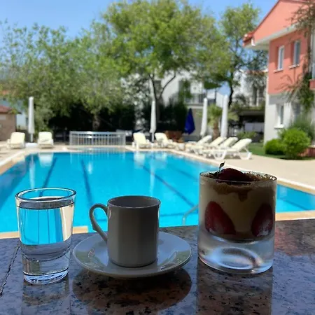 Safak Apart & شقة فندقية