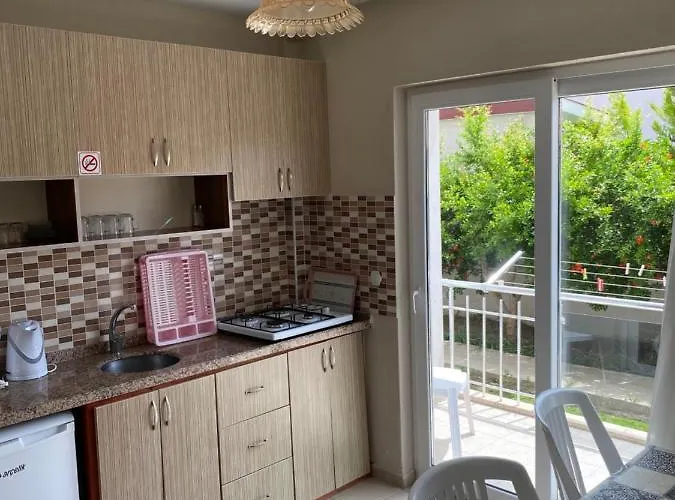 Lejlighedshotel Safak Apart & *